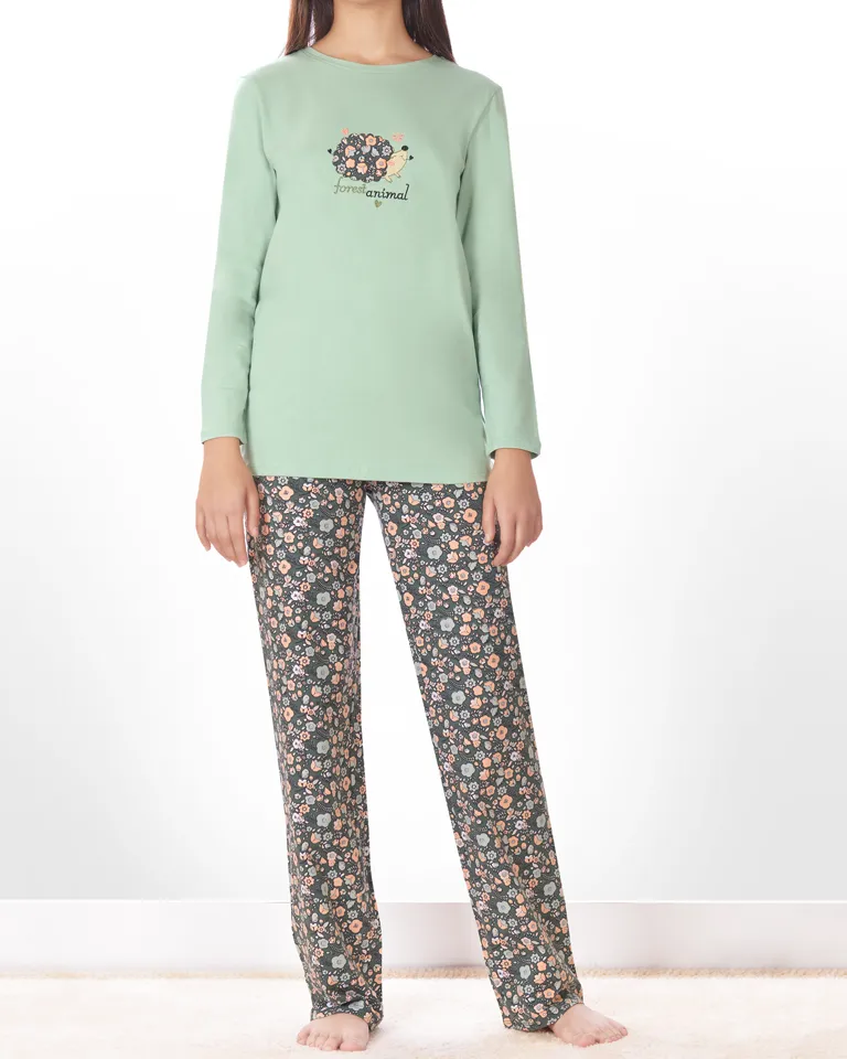 تیشرت و شلوار گل زیبا نوجوان تیشرت و شلوار گل زیبا نوجوان