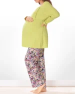 تیشرت و شلوار مادرانه بارداری